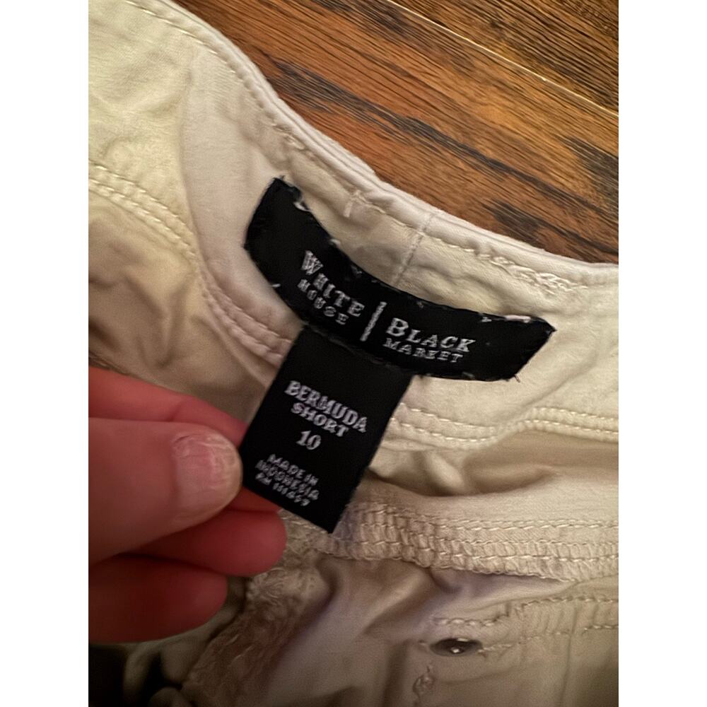 White House Black Market Bermuda Shorts – Women’s Size 10 Neutral Khaki - Picture 3 of 6